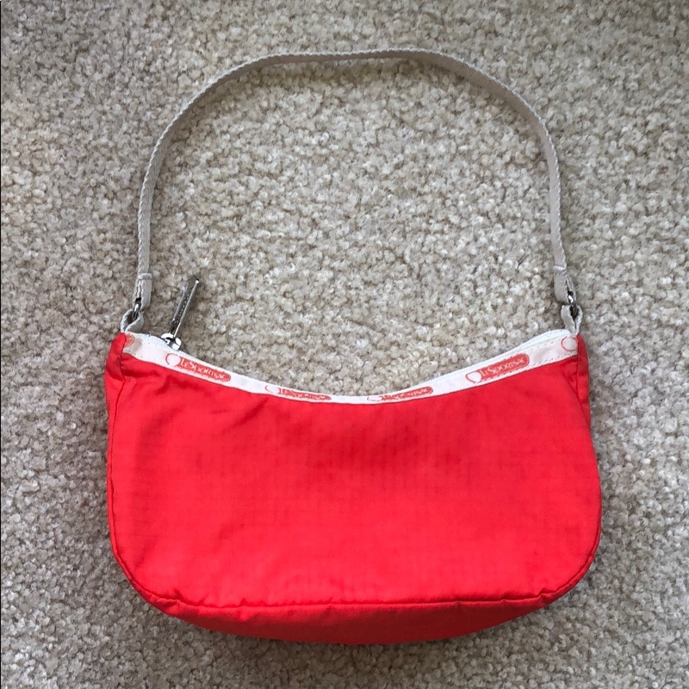 LeSportsac lulu red/orange color